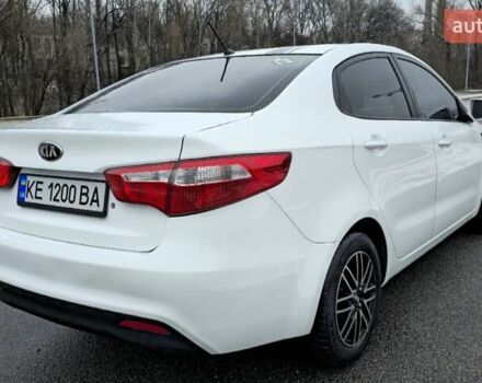Білий Кіа Ріо, об'ємом двигуна 1.4 л та пробігом 124 тис. км за 7199 $, фото 5 на Automoto.ua