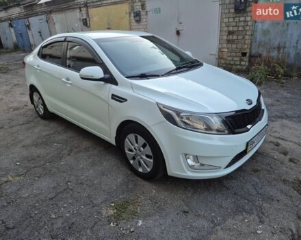 Белый Киа Рио, объемом двигателя 1.6 л и пробегом 156 тыс. км за 8700 $, фото 1 на Automoto.ua
