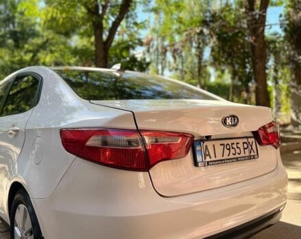 Белый Киа Рио, объемом двигателя 1.4 л и пробегом 218 тыс. км за 7600 $, фото 10 на Automoto.ua