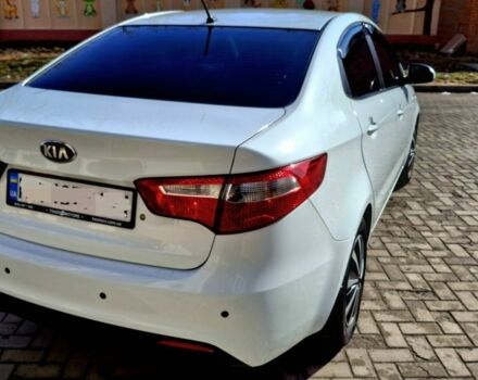 Белый Киа Рио, объемом двигателя 1.4 л и пробегом 87 тыс. км за 8750 $, фото 6 на Automoto.ua
