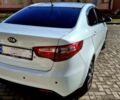 Белый Киа Рио, объемом двигателя 1.4 л и пробегом 87 тыс. км за 8750 $, фото 6 на Automoto.ua