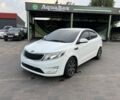 Белый Киа Рио, объемом двигателя 1.6 л и пробегом 243 тыс. км за 5735 $, фото 1 на Automoto.ua