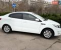 Белый Киа Рио, объемом двигателя 1.4 л и пробегом 140 тыс. км за 7800 $, фото 6 на Automoto.ua