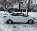 Белый Киа Рио, объемом двигателя 1.4 л и пробегом 178 тыс. км за 7500 $, фото 10 на Automoto.ua