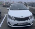 Белый Киа Рио, объемом двигателя 0 л и пробегом 180 тыс. км за 8000 $, фото 1 на Automoto.ua