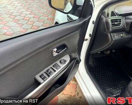 Белый Киа Рио, объемом двигателя 1.6 л и пробегом 0 тыс. км за 7800 $, фото 9 на Automoto.ua