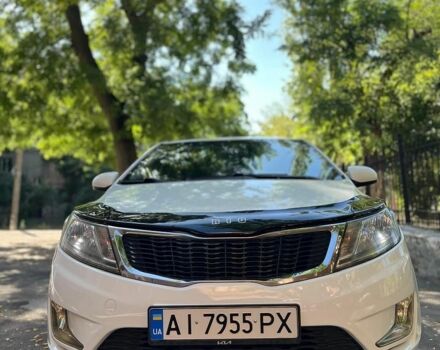 Белый Киа Рио, объемом двигателя 1.4 л и пробегом 218 тыс. км за 7600 $, фото 2 на Automoto.ua
