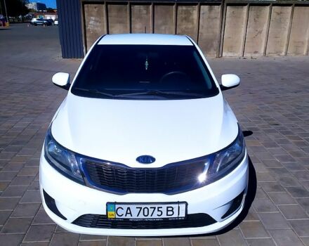Білий Кіа Ріо, об'ємом двигуна 1.4 л та пробігом 165 тис. км за 7300 $, фото 7 на Automoto.ua