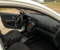 Білий Кіа Ріо, об'ємом двигуна 1.4 л та пробігом 258 тис. км за 6200 $, фото 7 на Automoto.ua