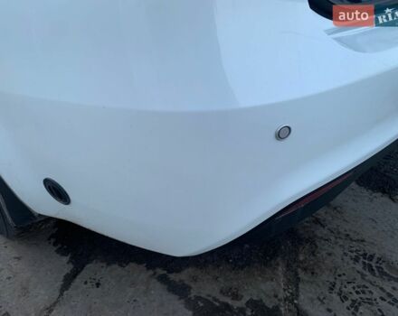 Белый Киа Рио, объемом двигателя 1.4 л и пробегом 216 тыс. км за 8555 $, фото 17 на Automoto.ua