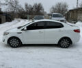 Белый Киа Рио, объемом двигателя 1.4 л и пробегом 211 тыс. км за 6950 $, фото 3 на Automoto.ua