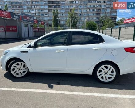 Белый Киа Рио, объемом двигателя 1.4 л и пробегом 178 тыс. км за 6800 $, фото 3 на Automoto.ua
