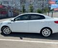 Белый Киа Рио, объемом двигателя 1.4 л и пробегом 178 тыс. км за 6800 $, фото 3 на Automoto.ua