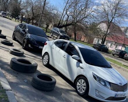 Белый Киа Рио, объемом двигателя 1.6 л и пробегом 126 тыс. км за 9000 $, фото 1 на Automoto.ua