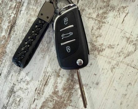 Белый Киа Рио, объемом двигателя 1.4 л и пробегом 125 тыс. км за 6500 $, фото 11 на Automoto.ua
