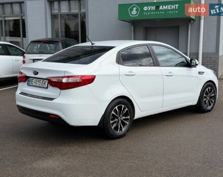 Білий Кіа Ріо, об'ємом двигуна 1.4 л та пробігом 139 тис. км за 8200 $, фото 6 на Automoto.ua