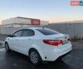 Белый Киа Рио, объемом двигателя 1.4 л и пробегом 216 тыс. км за 8555 $, фото 5 на Automoto.ua
