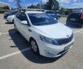 Белый Киа Рио, объемом двигателя 1.59 л и пробегом 130 тыс. км за 7400 $, фото 4 на Automoto.ua