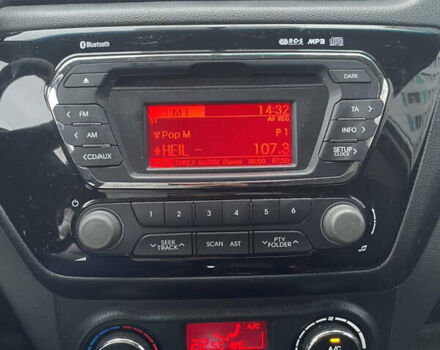 Білий Кіа Ріо, об'ємом двигуна 1.6 л та пробігом 125 тис. км за 8200 $, фото 11 на Automoto.ua