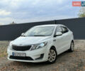 Белый Киа Рио, объемом двигателя 1.4 л и пробегом 301 тыс. км за 5999 $, фото 1 на Automoto.ua