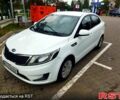 Белый Киа Рио, объемом двигателя 1.4 л и пробегом 260 тыс. км за 7000 $, фото 1 на Automoto.ua