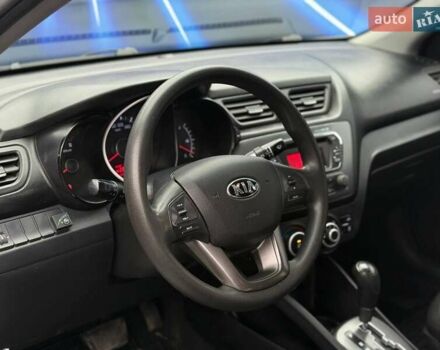 Белый Киа Рио, объемом двигателя 1.4 л и пробегом 190 тыс. км за 7299 $, фото 7 на Automoto.ua