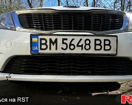 Белый Киа Рио, объемом двигателя 1.4 л и пробегом 176 тыс. км за 8000 $, фото 12 на Automoto.ua