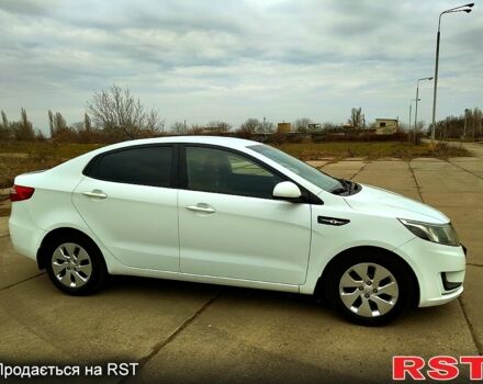 Белый Киа Рио, объемом двигателя 1.4 л и пробегом 155 тыс. км за 8300 $, фото 6 на Automoto.ua