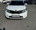 Белый Киа Рио, объемом двигателя 1.6 л и пробегом 267 тыс. км за 7000 $, фото 1 на Automoto.ua