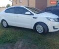 Белый Киа Рио, объемом двигателя 1.4 л и пробегом 82 тыс. км за 8000 $, фото 3 на Automoto.ua