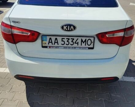 Белый Киа Рио, объемом двигателя 1.59 л и пробегом 130 тыс. км за 7400 $, фото 17 на Automoto.ua