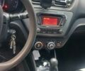 Белый Киа Рио, объемом двигателя 1.4 л и пробегом 125 тыс. км за 7500 $, фото 4 на Automoto.ua