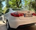 Белый Киа Рио, объемом двигателя 1.4 л и пробегом 218 тыс. км за 7600 $, фото 6 на Automoto.ua