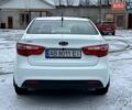 Белый Киа Рио, объемом двигателя 1.4 л и пробегом 125 тыс. км за 8300 $, фото 5 на Automoto.ua