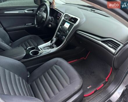 Белый Киа Рио, объемом двигателя 1.59 л и пробегом 183 тыс. км за 6100 $, фото 15 на Automoto.ua