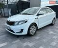 Белый Киа Рио, объемом двигателя 1.4 л и пробегом 157 тыс. км за 6800 $, фото 2 на Automoto.ua