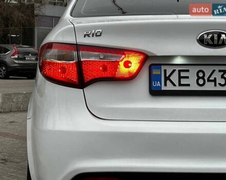 Белый Киа Рио, объемом двигателя 1.4 л и пробегом 125 тыс. км за 8000 $, фото 7 на Automoto.ua