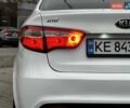 Белый Киа Рио, объемом двигателя 1.4 л и пробегом 125 тыс. км за 8000 $, фото 7 на Automoto.ua