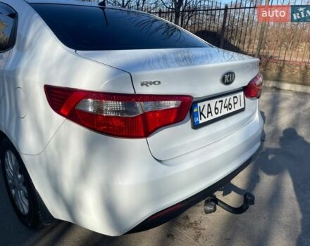 Белый Киа Рио, объемом двигателя 1.4 л и пробегом 216 тыс. км за 7400 $, фото 19 на Automoto.ua