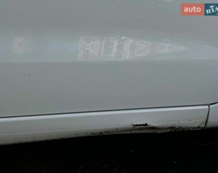 Белый Киа Рио, объемом двигателя 1.4 л и пробегом 176 тыс. км за 7900 $, фото 1 на Automoto.ua