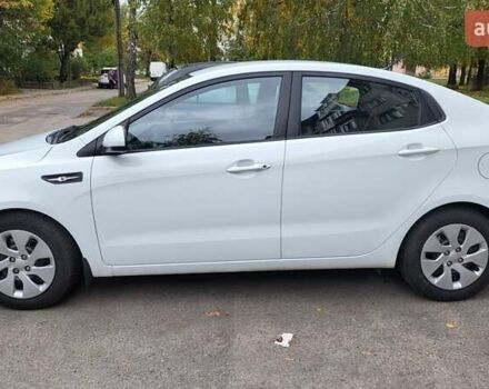 Белый Киа Рио, объемом двигателя 1.4 л и пробегом 153 тыс. км за 8300 $, фото 1 на Automoto.ua
