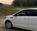 Білий Кіа Ріо, об'ємом двигуна 1.4 л та пробігом 258 тис. км за 6200 $, фото 6 на Automoto.ua