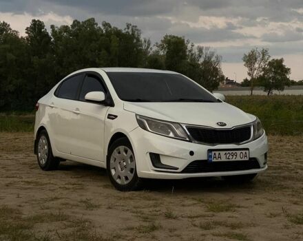 Білий Кіа Ріо, об'ємом двигуна 1.4 л та пробігом 258 тис. км за 6200 $, фото 20 на Automoto.ua