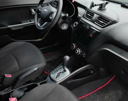 Белый Киа Рио, объемом двигателя 1.4 л и пробегом 91 тыс. км за 8400 $, фото 13 на Automoto.ua