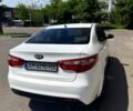 Белый Киа Рио, объемом двигателя 1.4 л и пробегом 222 тыс. км за 6900 $, фото 4 на Automoto.ua
