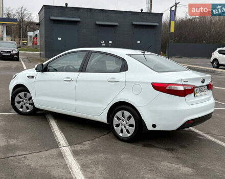 Белый Киа Рио, объемом двигателя 1.4 л и пробегом 23 тыс. км за 9900 $, фото 11 на Automoto.ua