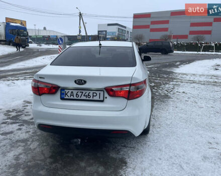 Білий Кіа Ріо, об'ємом двигуна 1.4 л та пробігом 216 тис. км за 7850 $, фото 9 на Automoto.ua