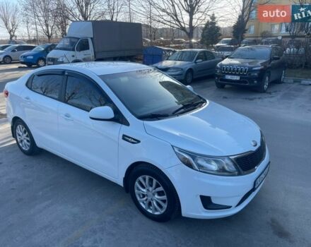 Белый Киа Рио, объемом двигателя 1.4 л и пробегом 216 тыс. км за 7400 $, фото 4 на Automoto.ua