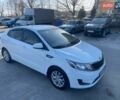 Белый Киа Рио, объемом двигателя 1.4 л и пробегом 216 тыс. км за 7400 $, фото 4 на Automoto.ua