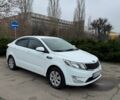 Белый Киа Рио, объемом двигателя 1.4 л и пробегом 140 тыс. км за 7800 $, фото 5 на Automoto.ua